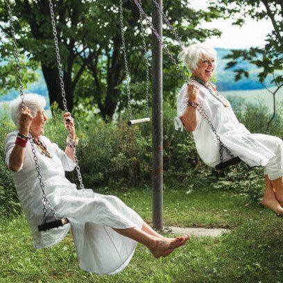 Tree of Life Sister on the Swing Necklace - Thank You for Being My Unbiological Sister