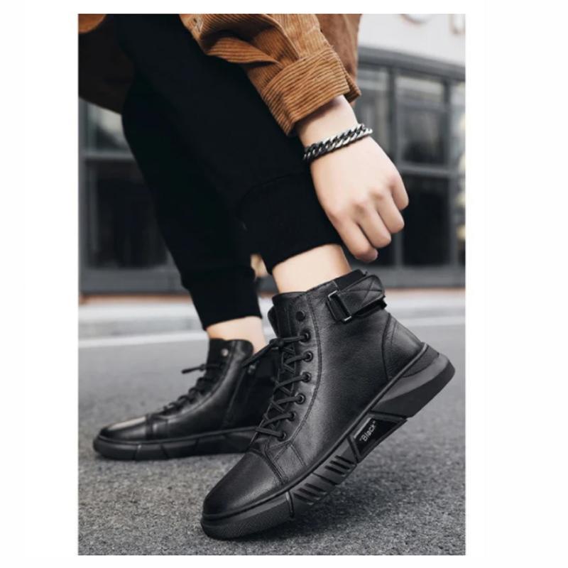Men's Casual Simple Solid Color Martin Boots Black Warm Leather Boots