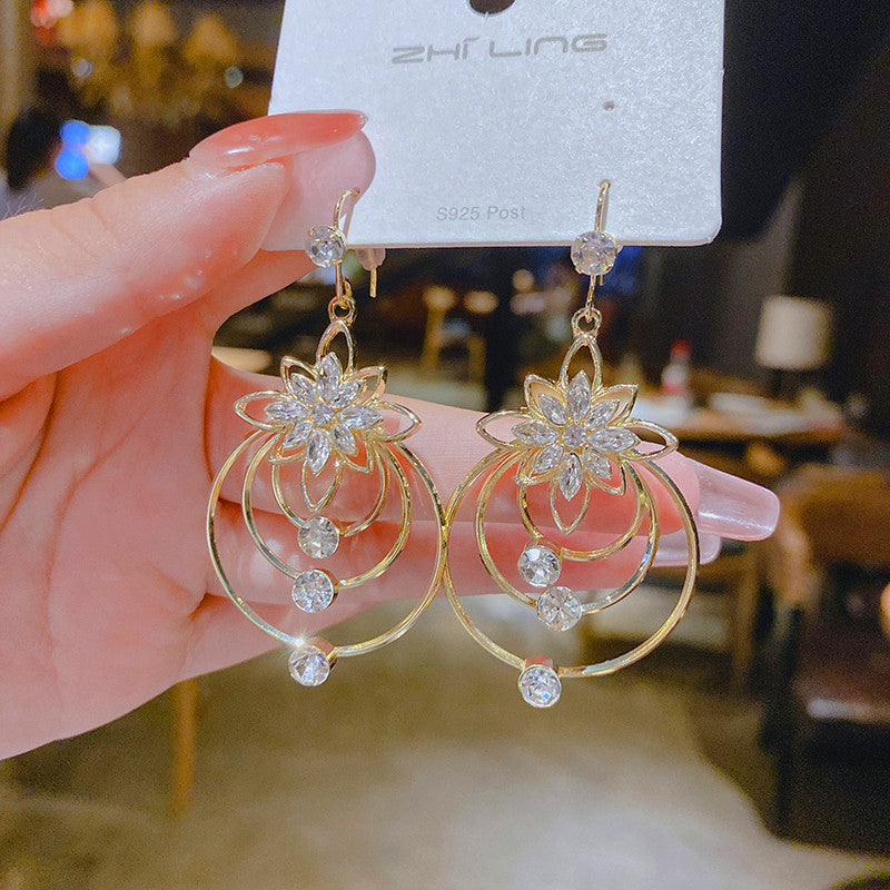 Lotus Zirconia Hoop Earrings