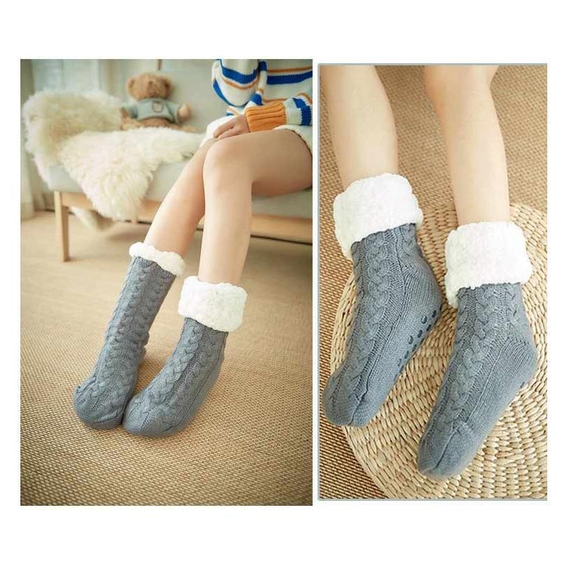 House-stay Slipper Huggle Socks