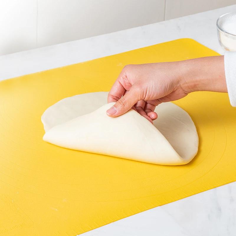 Extra Large Kitchen Tools Silicone Roll-Up Pastry Mat With Measurements