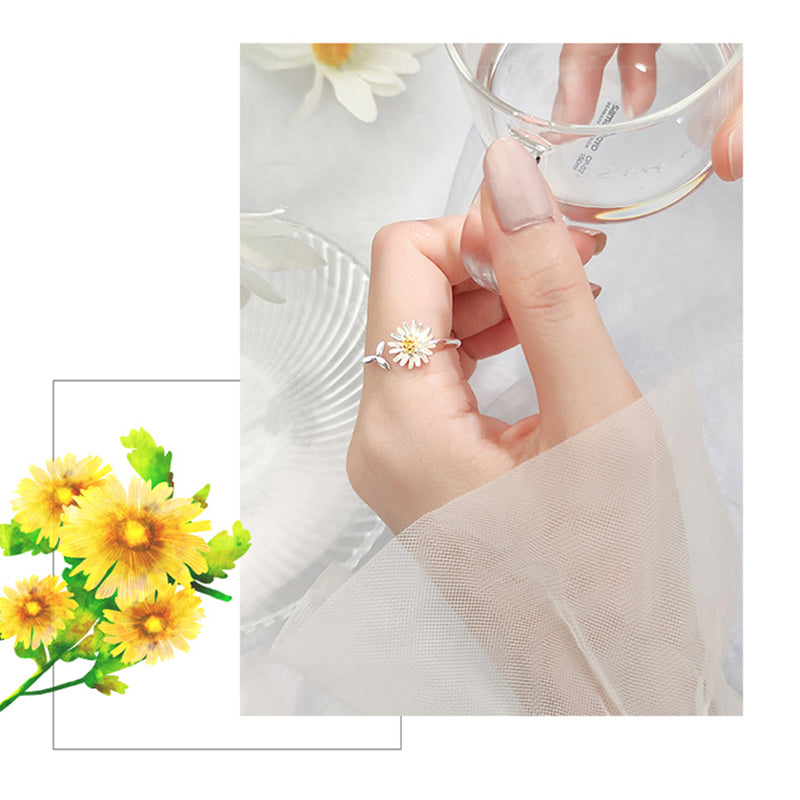 Blooming Daisy Flower Ring - Happy Birthday to April Girl
